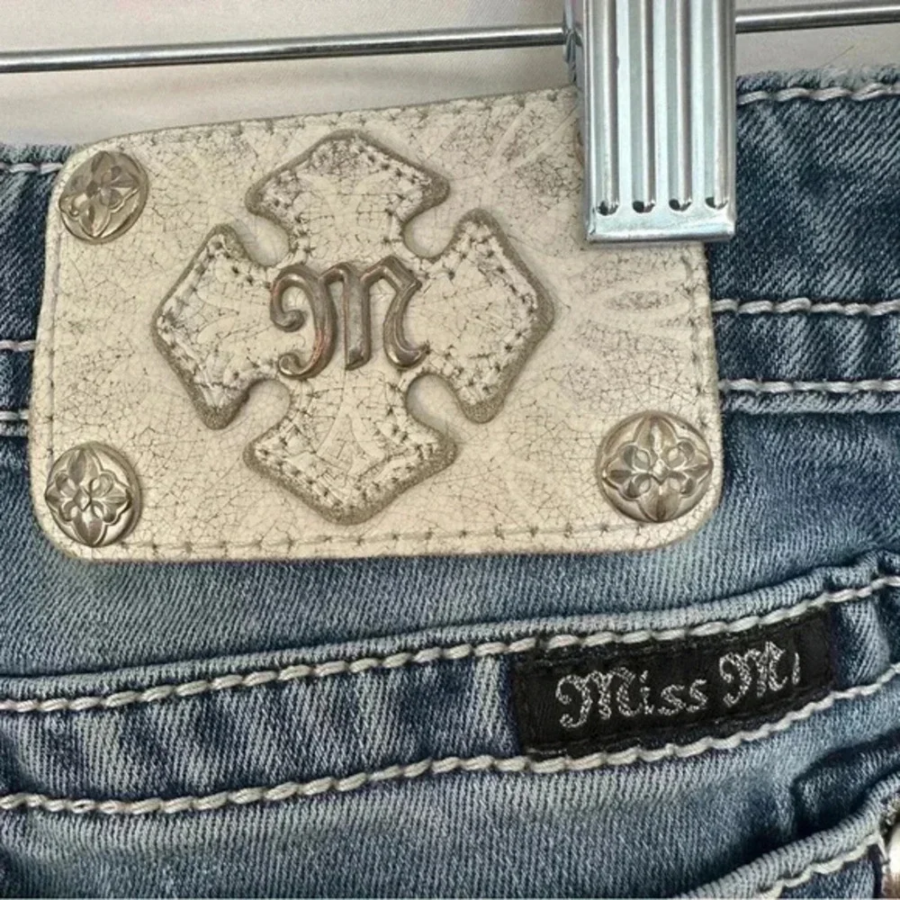 Miss Me but back pockets